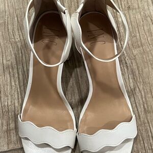 INC International Concepts White Scalloped Heels